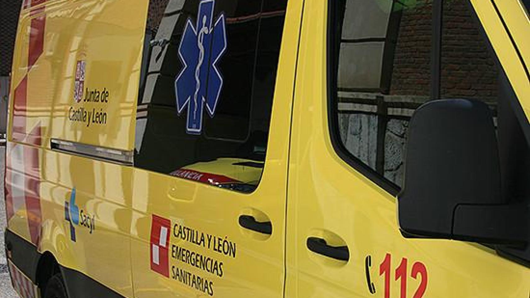 Una ambulancia medicalizada de Sacyl