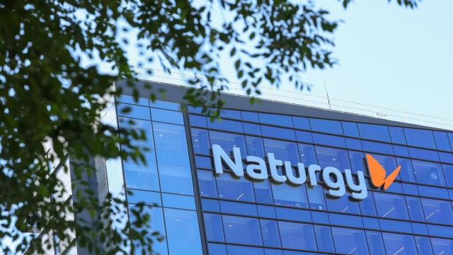 Criteria niega estar manteniendo negociaciones con Taqa que afecten a su participación en Naturgy