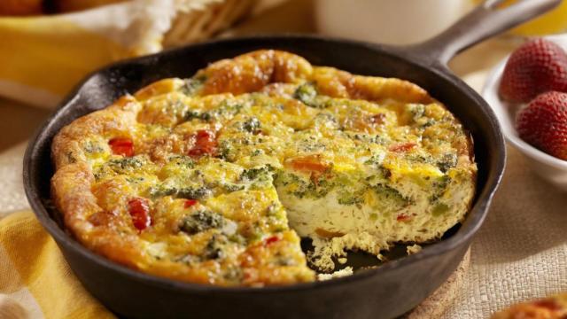 Parece una pizza, pero es una cena proteica.