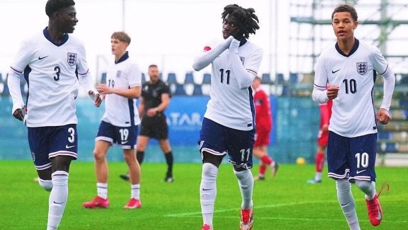 Jeremy Monga, en un partido con la selección inglesa
