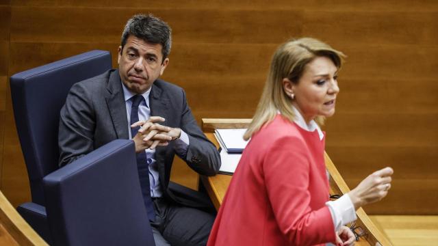 Carlos Mazón y Susana Camarero, en Las Cortes Valencianas.  Rober Solsona / Europa Press