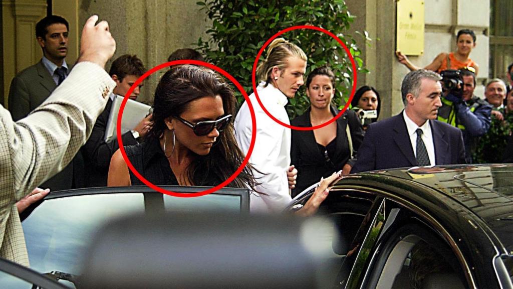 Victoria y David Beckham junto a Rebecca Loos en las calles de Madrid, en 2003