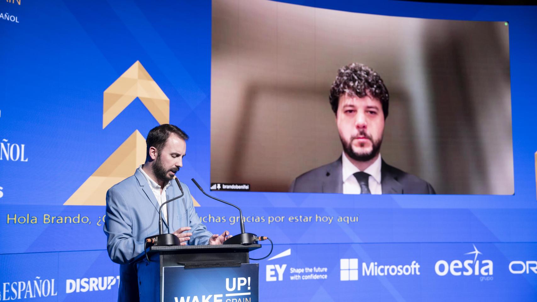 Brando Benifei, durante la entrevista por videoconferencia.