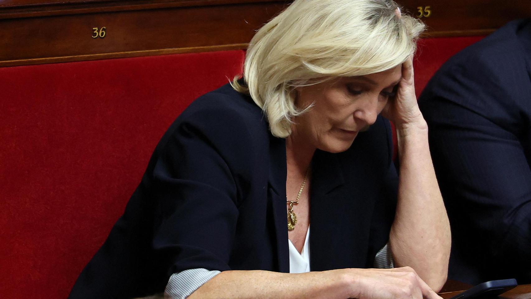 Marine Le Pen, líder de Agrupación Nacional, en la Asamblea Nacional francesa.