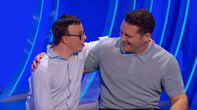 Iñaki y Manu Tenorio en 'Hay una cosa que te quiero decir'.