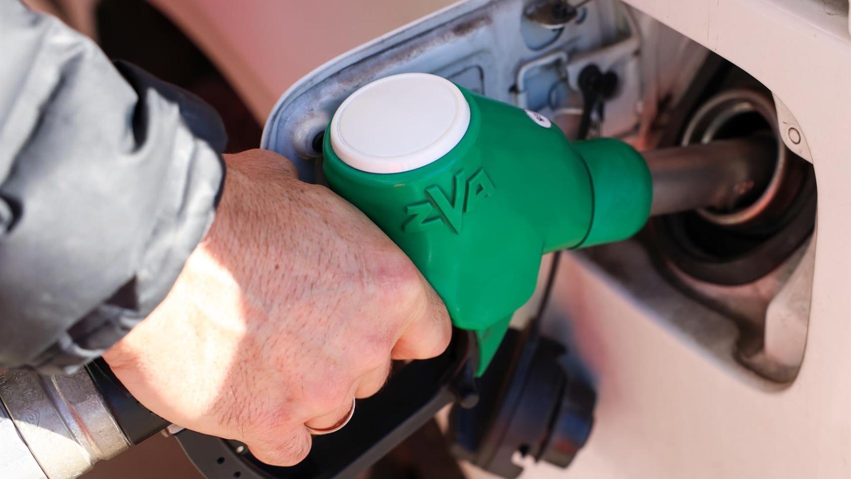 Tomeu mencionó que entre sus 6 gasolineras puede llegar a facturar 20 millones anuales.