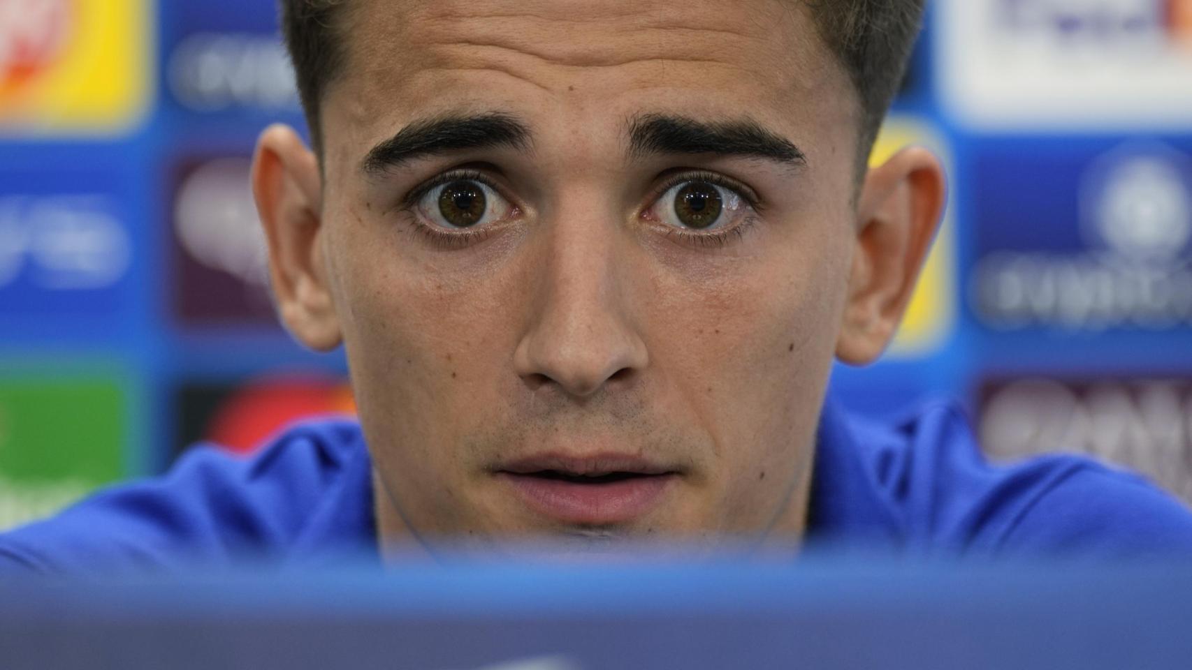 Gavi, en rueda de prensa con el FC Barcelona