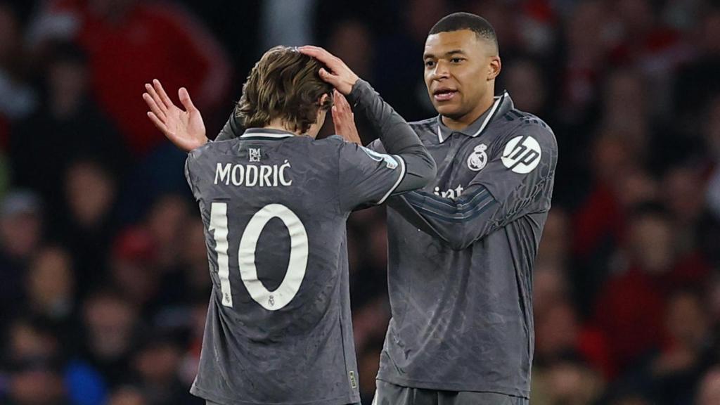 Modric y Mbappé, en el Emirates Stadium.