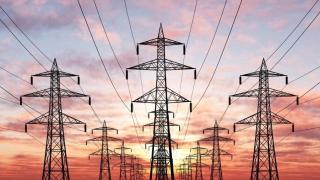 Las grandes eléctricas confían en que el plan de redes del Gobierno sirva para que la CNMC mejore la retribución