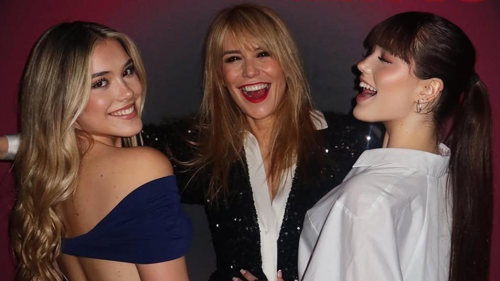 Raquel Meroño, junto a sus hijas, Martina y Daniela, en una imagen de sus redes sociales.