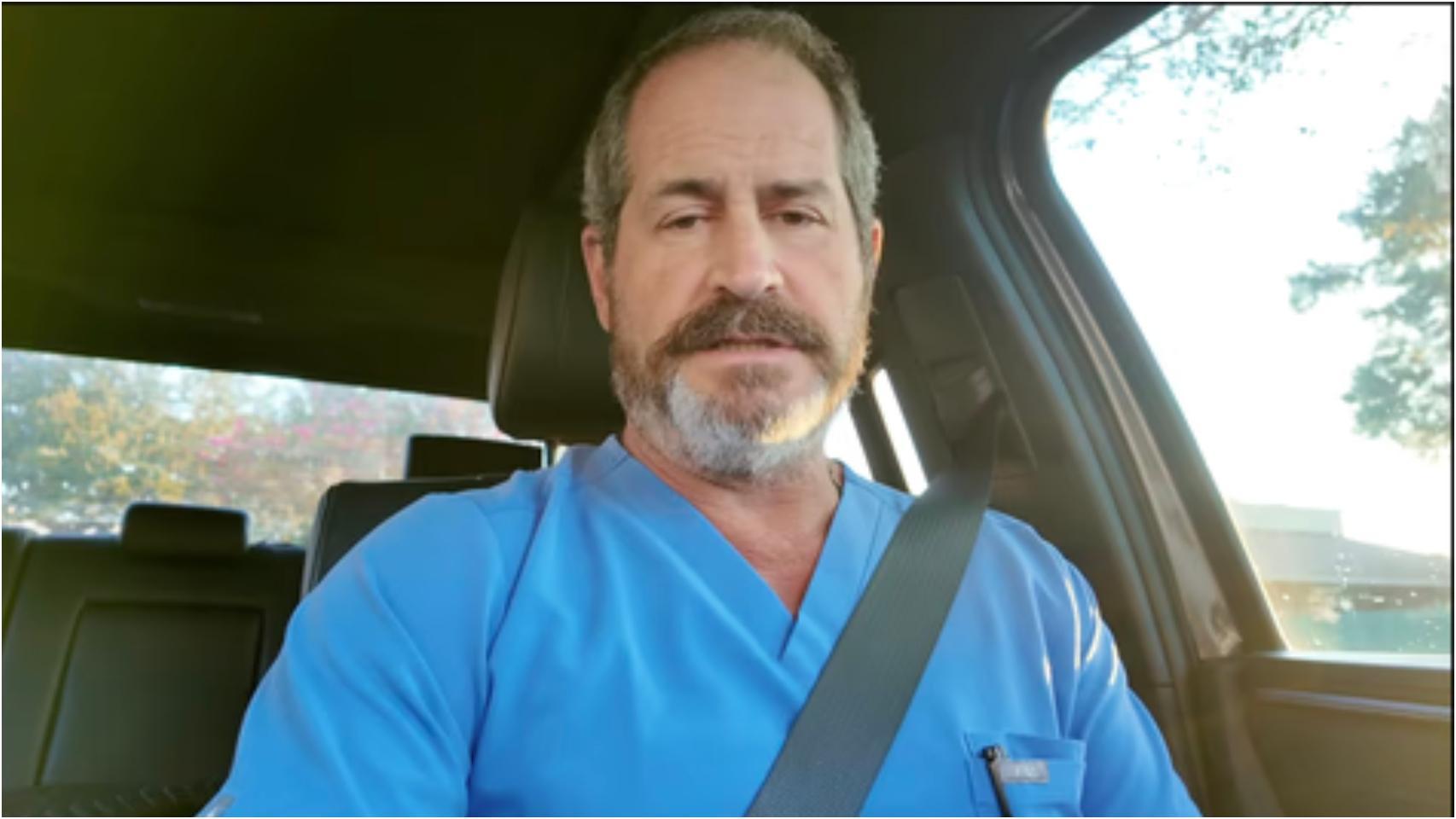 El cirujano cardíaco Jeremy London.