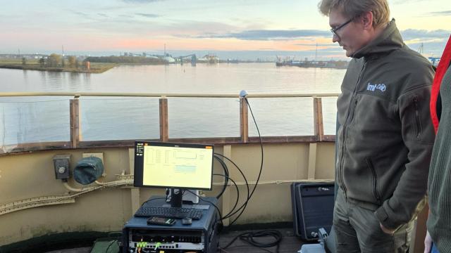 Uno de los buques que emplea ya el nuevo sistema de comunicaciones 5G.