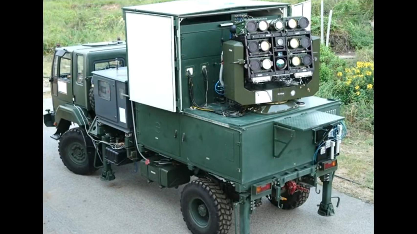 Sistema de armamento láser indio.