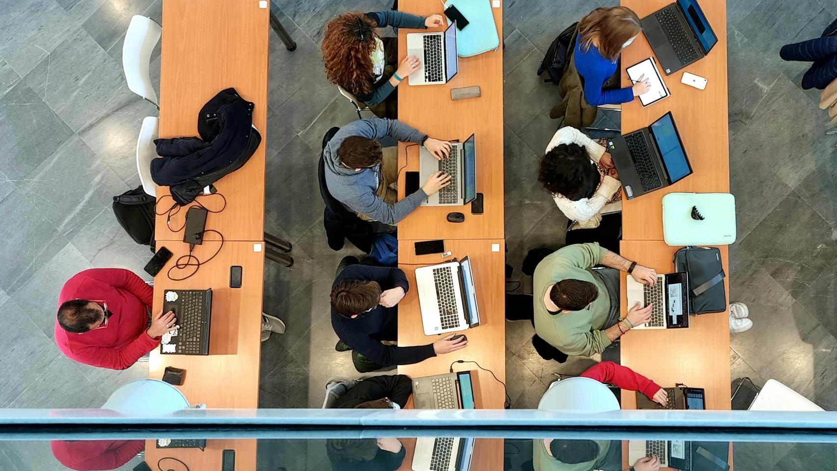 Estudiantes, durante una clase.
