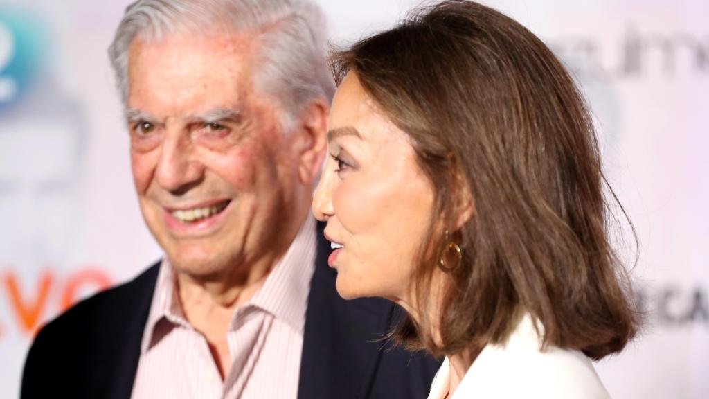 Isabel Preysler y Mario Vargas Llosa en un acto público en Madrid, en 2019.