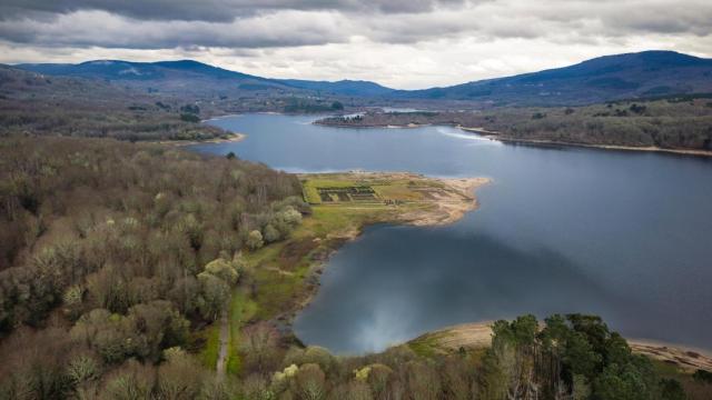 Embalse de As Conchas (Ourense)