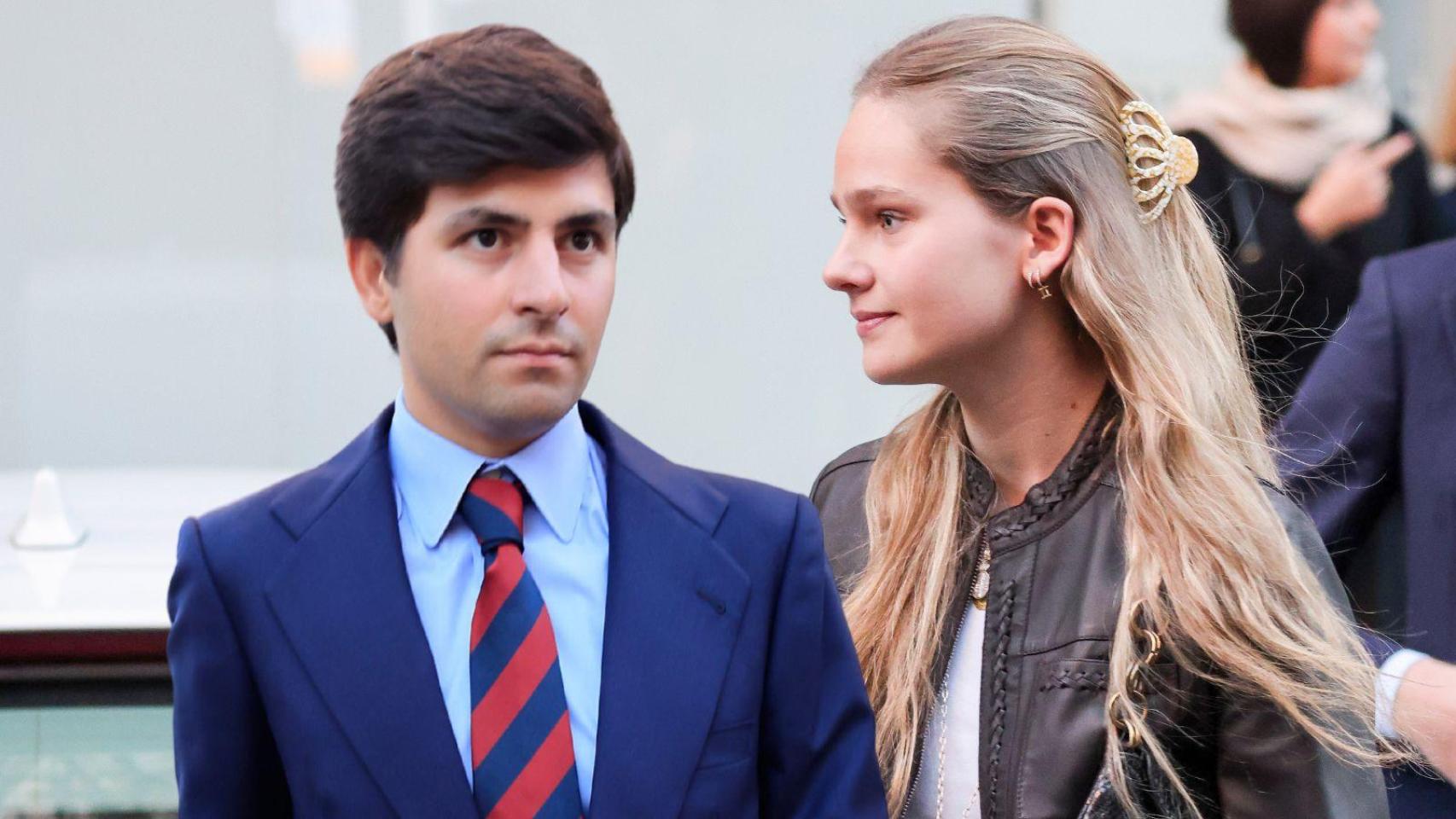 Juan Urquijo e Irene Urdangarin, un montaje de EL ESPAÑOL.