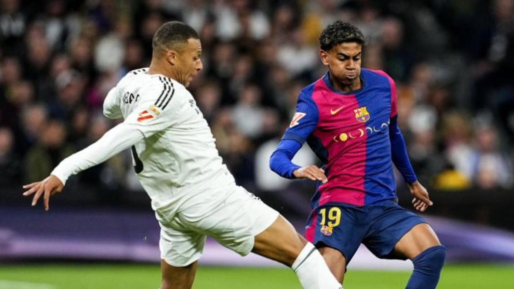 Mbappé y Lamine Yamal, en El Clásico