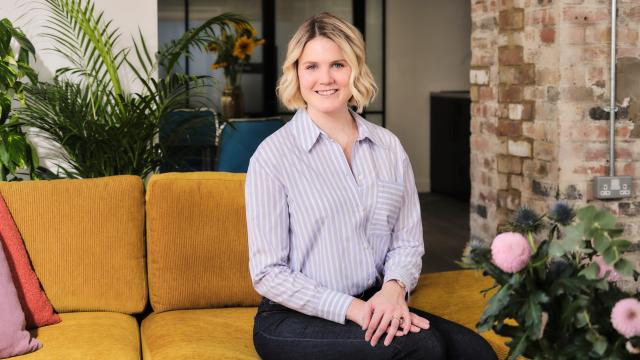 Retrato de la directiva británica.