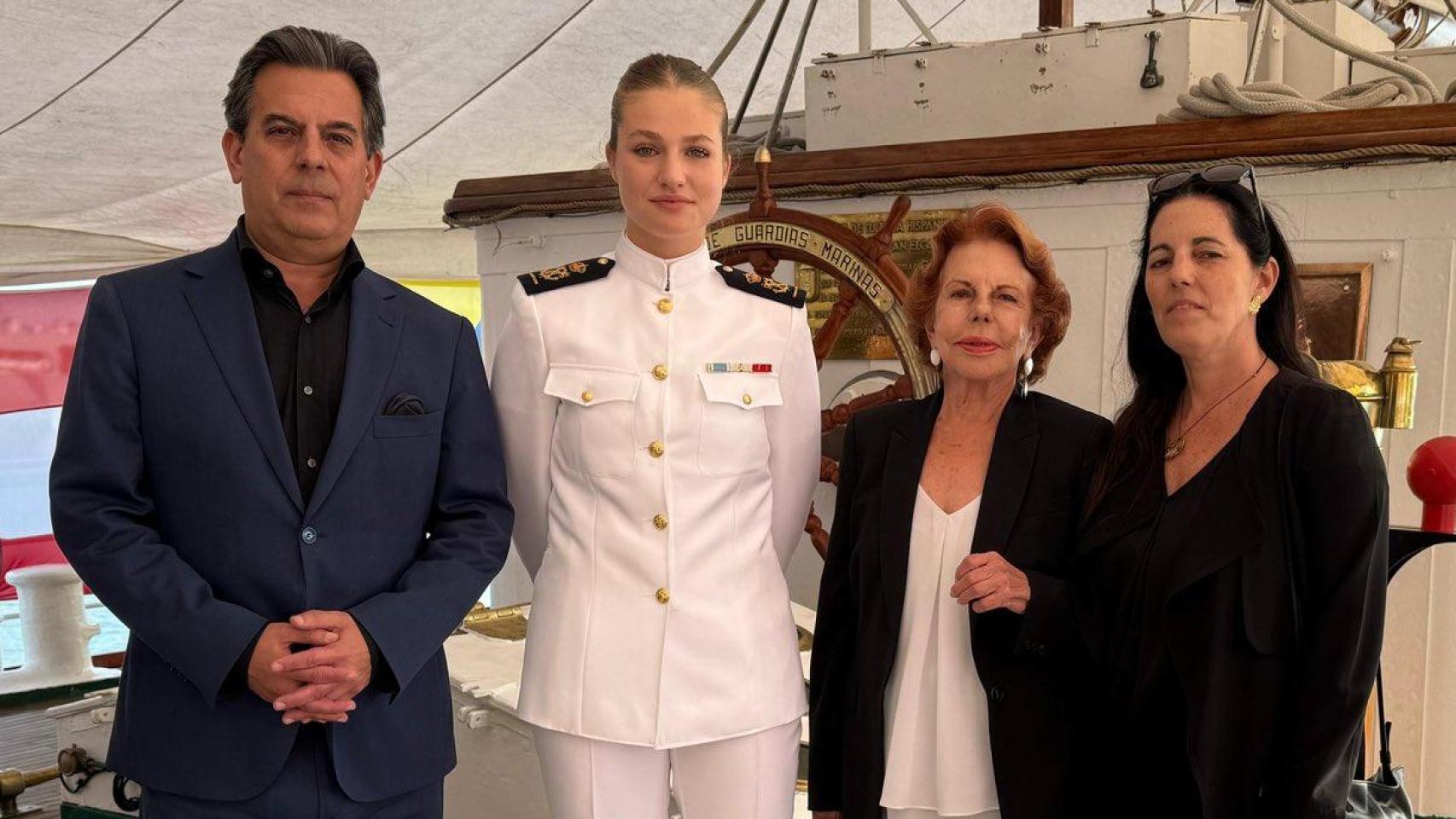 La princesa de Asturias reunida con los hijos del fallecido Nobel en la tarde del 22 de abril.