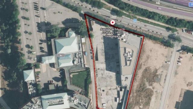 Parcela donde se ubicará el hotel de cuatro estrellas en Guadalajara.