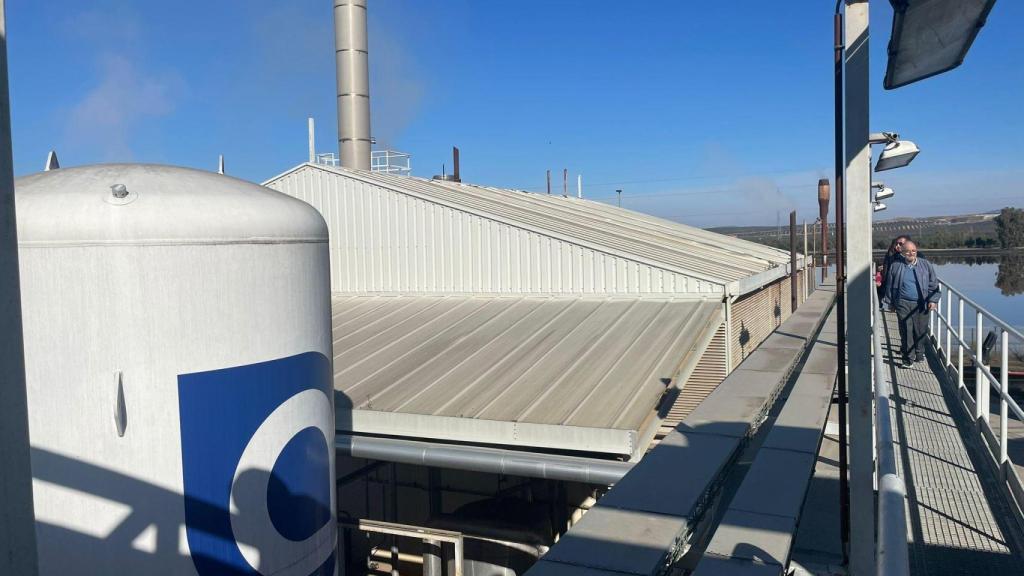 Otro  momento de la visita a LIBITEC.