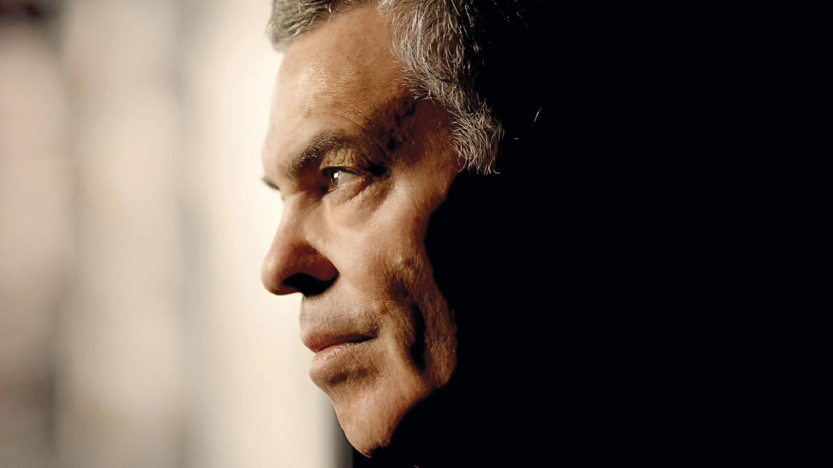 El cineasta y dramaturgo israelí Amos Gitai. Foto: Laura Stevens