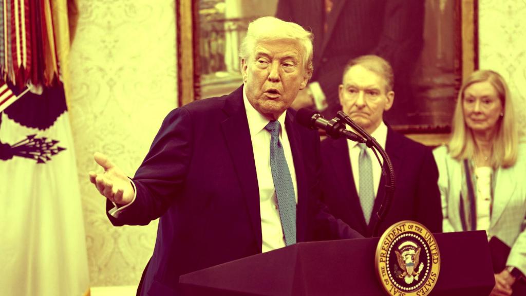 Donald Trump, presidente de Estados Unidos, en la toma de posesión de Paul Atkins como presidente de la SEC.