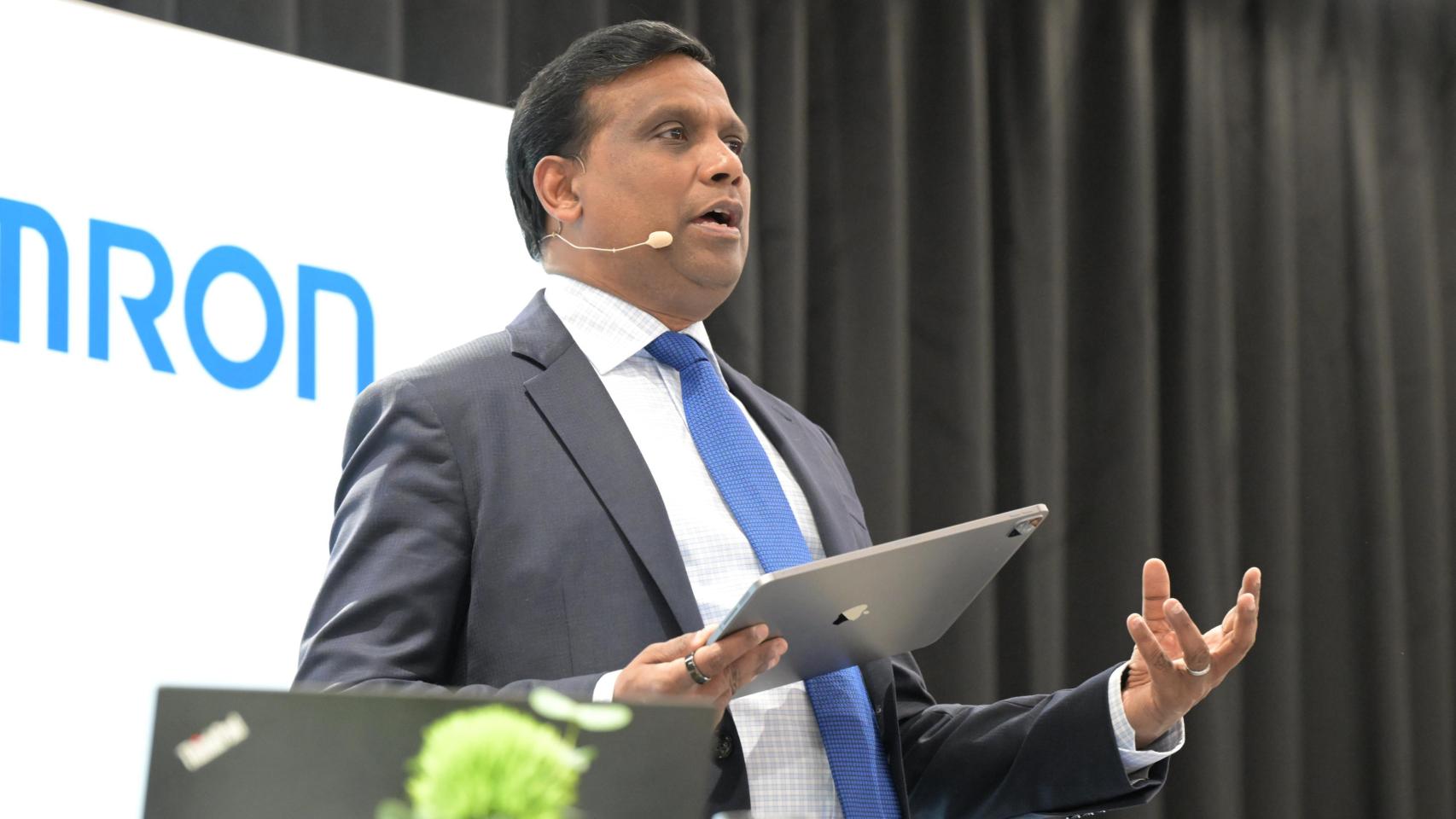 Ravi Kumar (CEO de Cognizant).