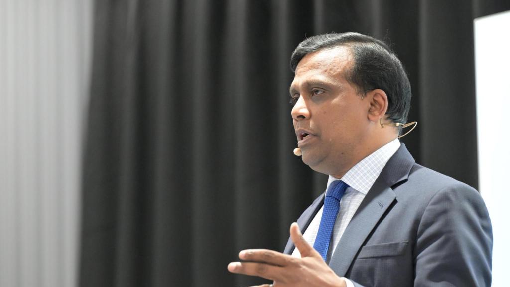 Ravi Kumar, durante su presentación en Stuttgart.