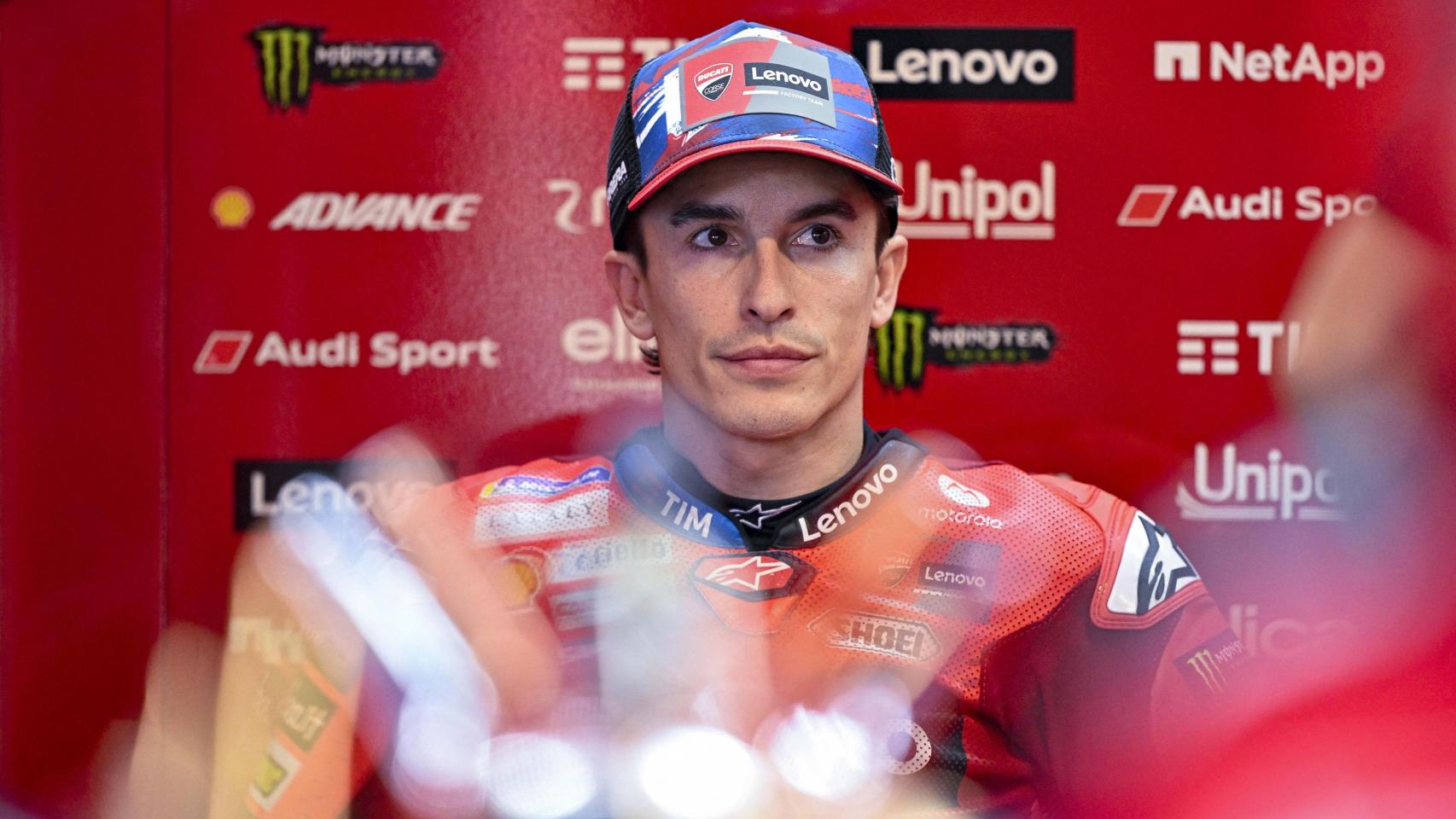 Marc Márquez en el box de Ducati durante el GP de Las Américas.