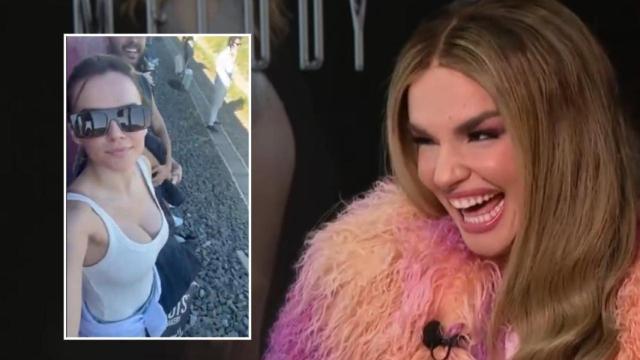 Melody se quedó atrapada en un tren por el apagón energético.