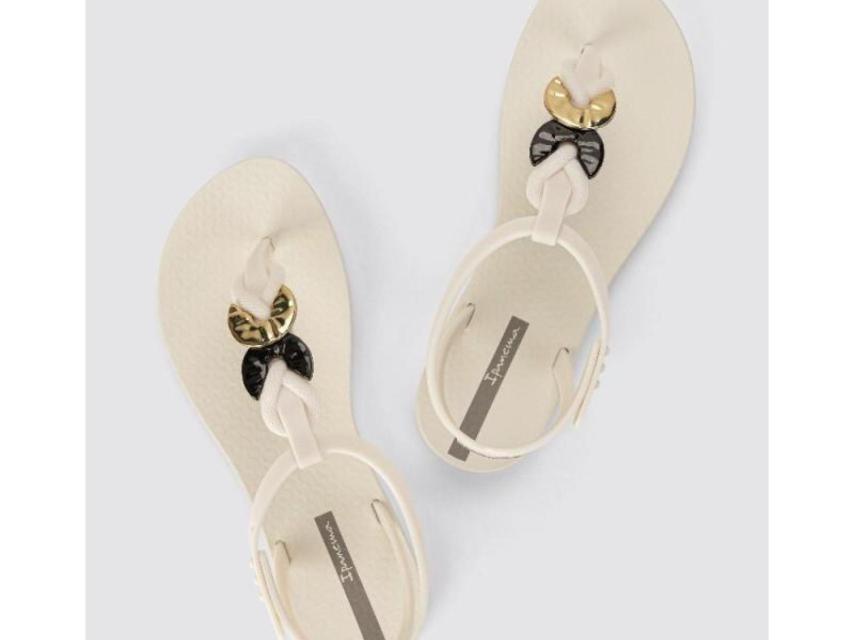 Las sandalias que luce Cristina Pedroche.