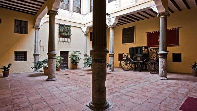 Patio interior de la casa-palacio, Zaragoza.