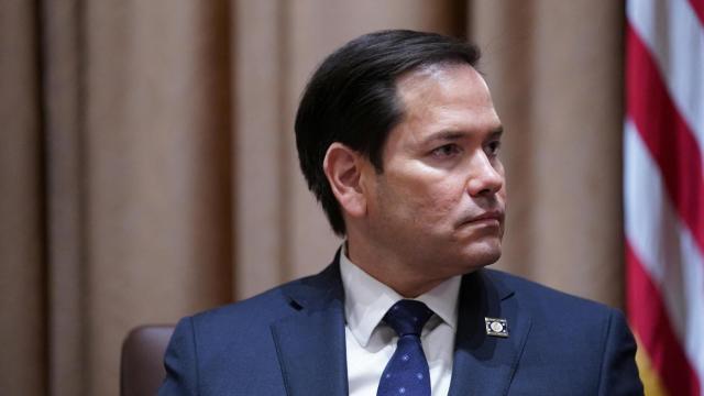 Marco Rubio en una reunión con Donald Trump en la Casa Blanca.