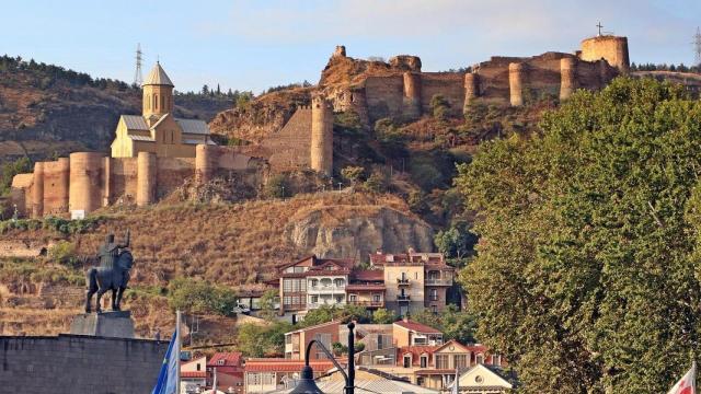 La fortaleza de Narikala en Tbilisi