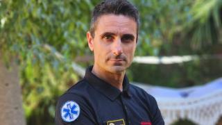 Miguel Assal, experto en primeros auxilios, advierte a España: "No bebas alcohol sin antes comer queso"