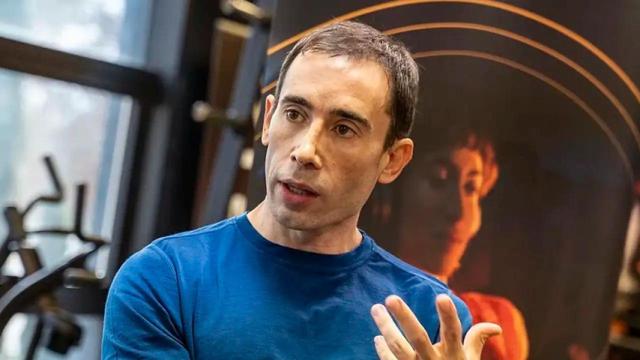 El entrenador Marcos Vázquez.