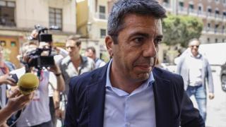 El president de la Generalitat valenciana, Carlos Mazón, llega a la comisión mixta 'Endavant pels Municipis'. Rober Solsona/Europa Press