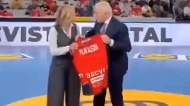 La portavoz del Gobierno y ministra de Educación, Pilar Alegría, este domingo.