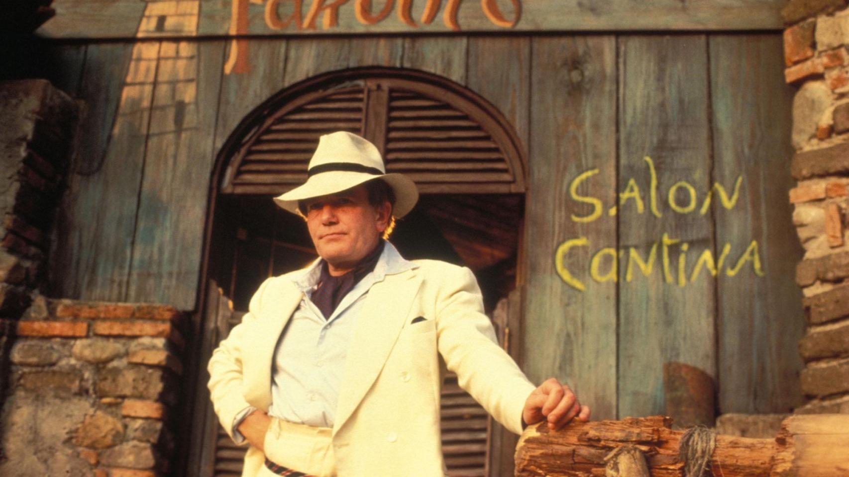 Albert Finney en 'Bajo el volcán' (1984).