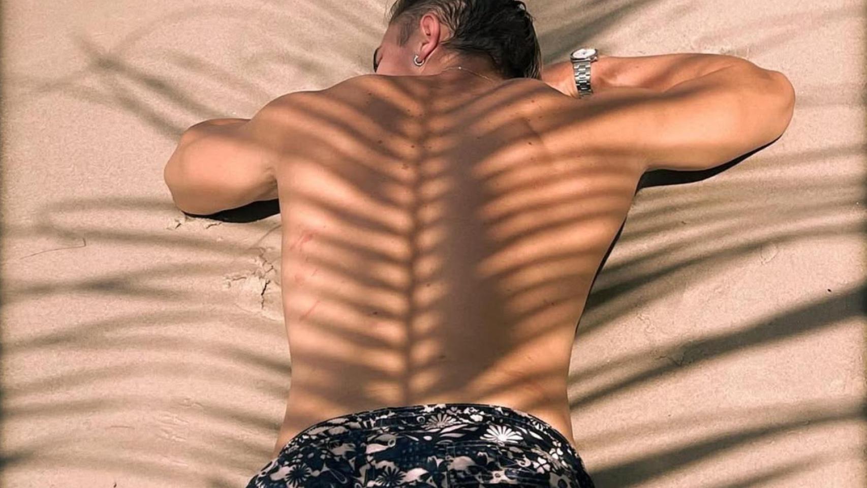 Guía definitiva de bañadores: cómo elegir el ideal según tu estilo y plan de verano.