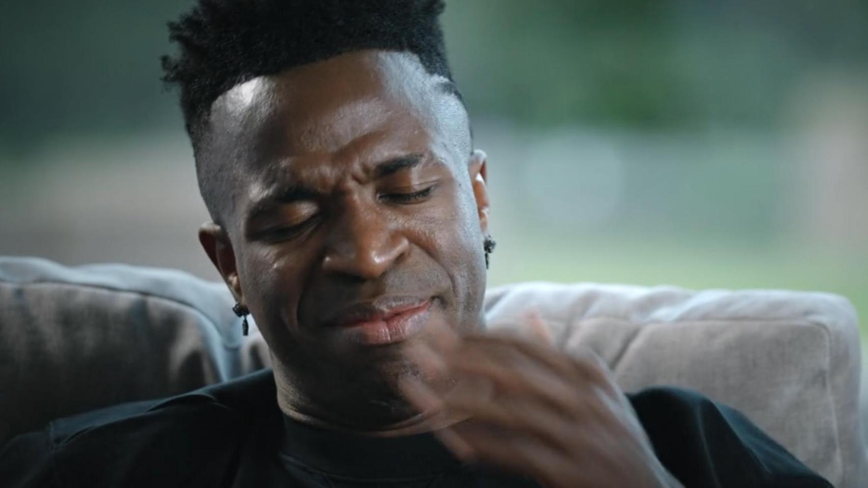 El momento en el que Vinicius rompe a llorar en su documental de Netflix