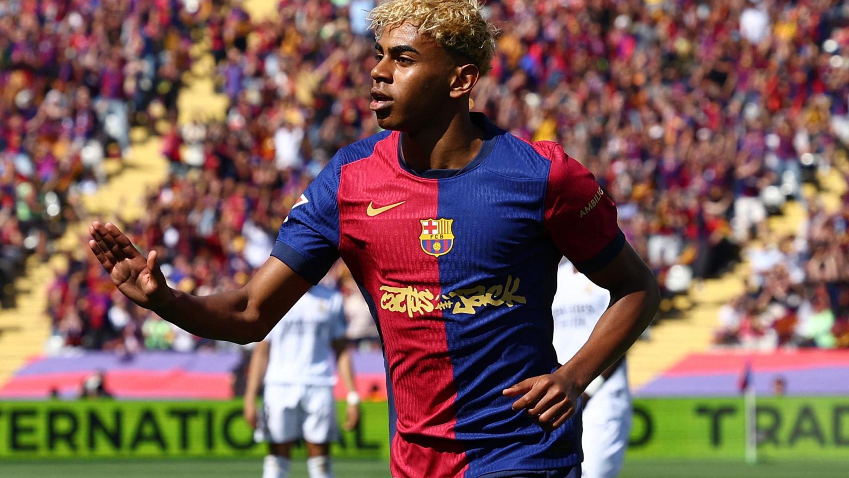 Lamine Yamal celebra un gol ante el Real Madrid.