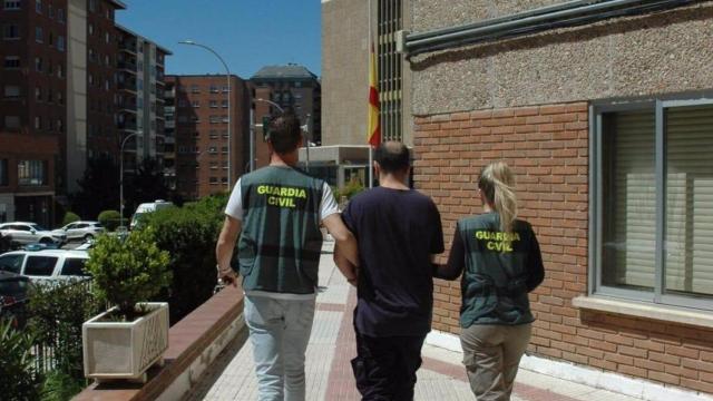 Detenido en Guadalajara un yihadista buscado por Marruecos por desplazarse a Siria e Irak como combatiente de DAESH.