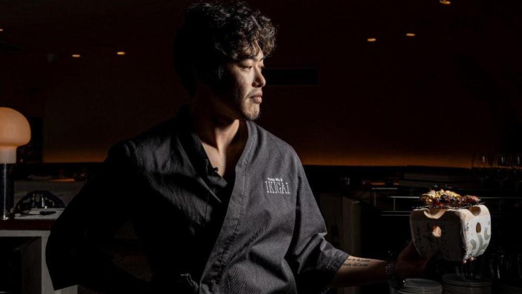 El chef Yong Wu Nagahira de Ikigai Velázquez.