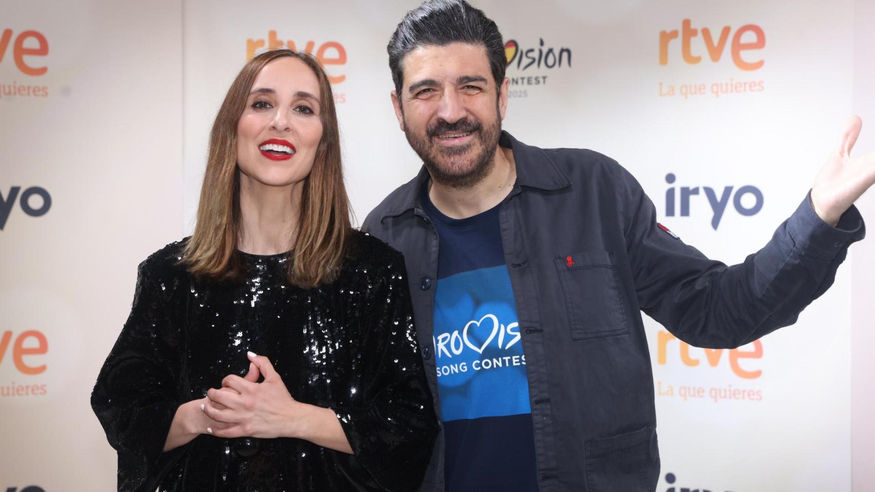 Tony Aguilar y Julia Varela en una foto de archivo.