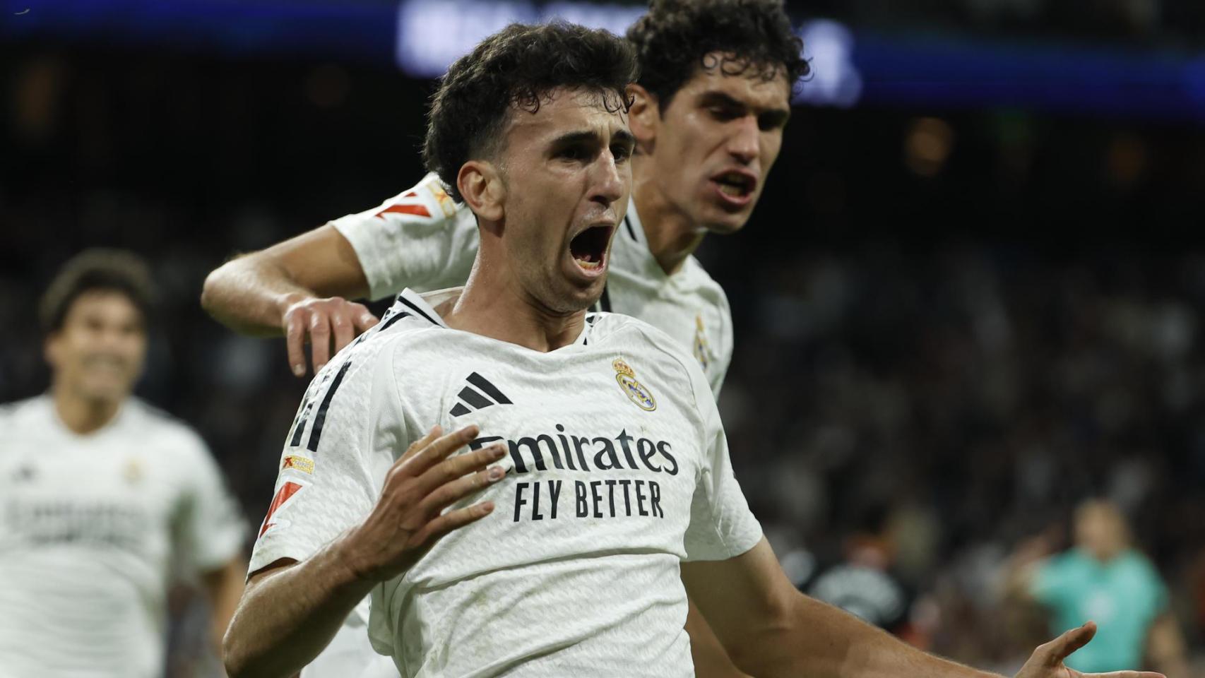 Jacobo Ramón y Vallejo celebran con el Real Madrid