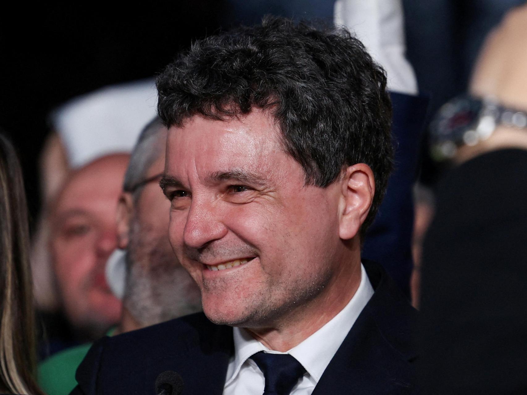 Nicusor Dan, tras conocer los resultados de los sondeos a pie de urna, en Bucarest.