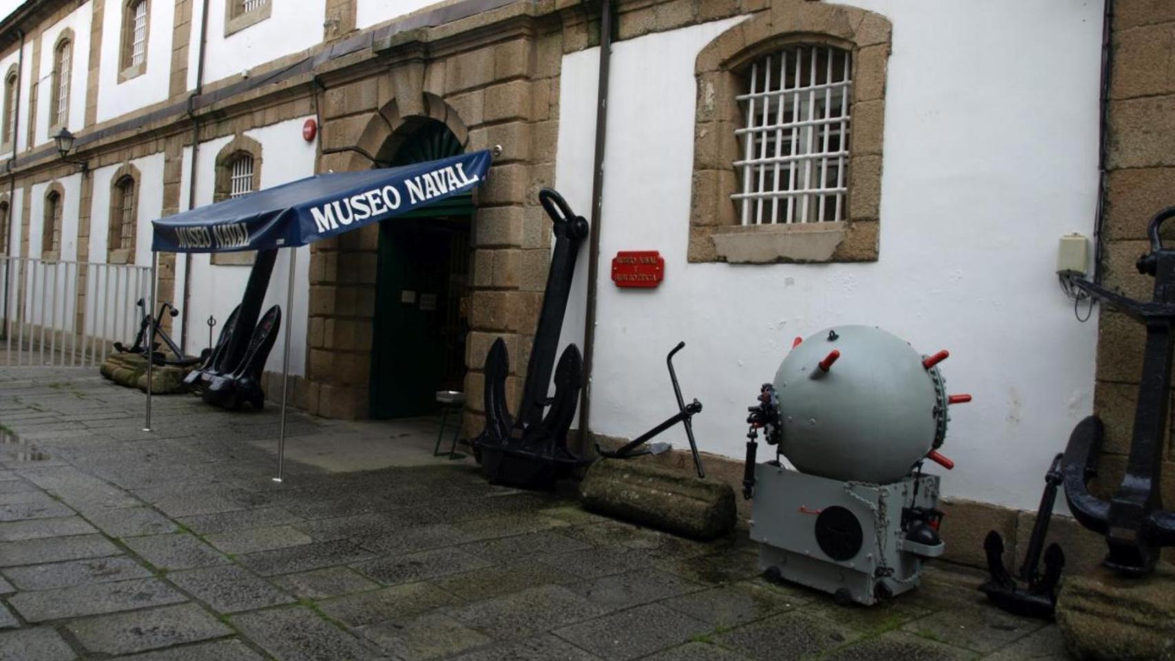 Acceso del Museo Naval en Ferrol.